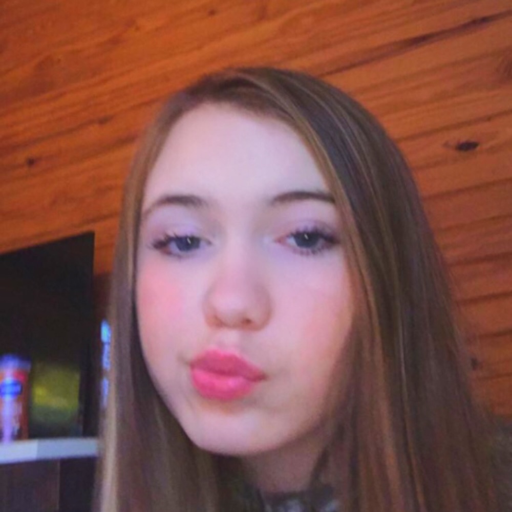 Meet your Posher, Hailey